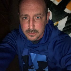 Meet your Posher, Bruce